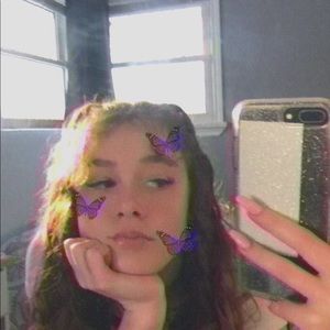 Meet your Posher, Hailey